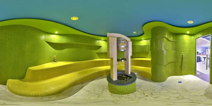 Luxusná WELLNESS & SPA Veľká noc v Holiday INN Trnava, so vstupom do úplne nového RELAX AQUA & SPA CENTRE, deti do 12 rokov zadarmo!