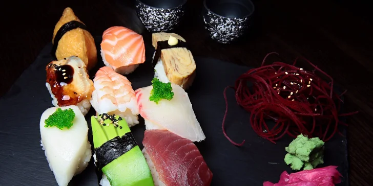 Japonsko na tanieri: Nigiri set a Sake v EDO-KINE