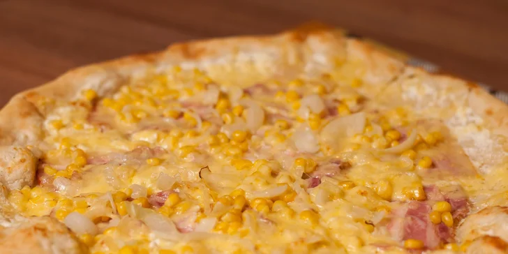 Talianska pizza alebo Bastoncini pizza tyčinky podľa výberu, nápoj v cene