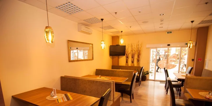 Talianska pizza alebo Bastoncini pizza tyčinky podľa výberu, nápoj v cene