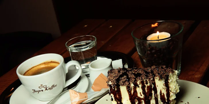 Káva s cheescakeom - na výber 3 druhy!