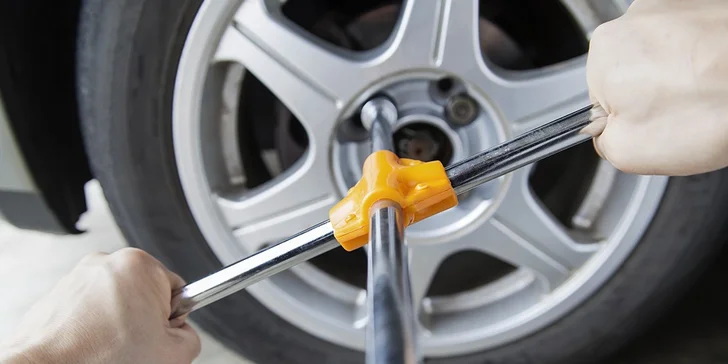 Jarná výmena alebo kompletné prezutie kolies s kontrolou auta a vyvažovacím materiálom v cene!