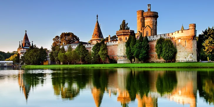 Program na júnovú sobotu? Laxenburg a Baden bei Wien – skvelý výlet na výstavu ruží aj s ochutnávkou vína!