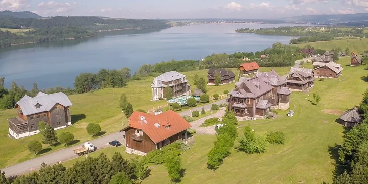 Romantika, luxus, ticho a pokoj uprostred troch národných parkov v historických vilách pre 2 osoby s polpenziou, 20 km od hraníc!