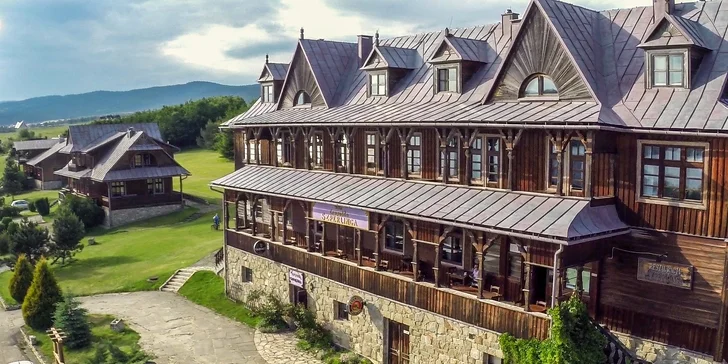 Romantika, luxus, ticho a pokoj uprostred troch národných parkov v historických vilách pre 2 osoby s polpenziou, 20 km od hraníc!