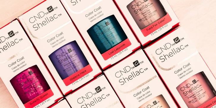 Oživte svoje ruky so Shellac manikúrou či gelovými nechtami