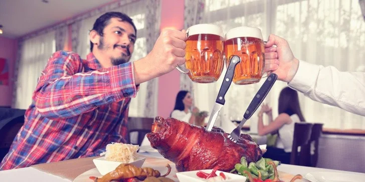 Nechajte sa zlákať skvelým jedlom, súkromným hotelovým wellnessom a čarovnou prírodou Nízkych Tatier, pobyty platné až do konca leta!