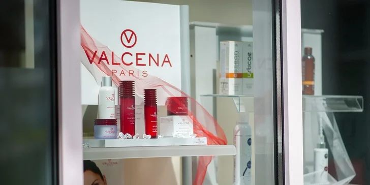 Kadernícke balíčky so strihom, regeneráciou, melírom alebo farbením