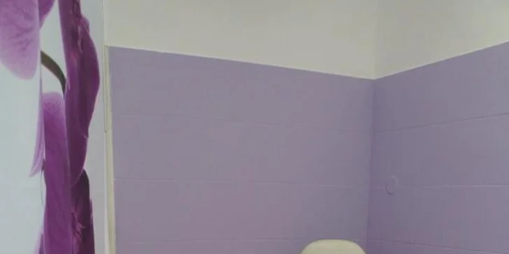 Mokrá pedikúra aj s lakovaním v centre mesta