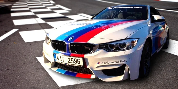 Jazda na BMW, Mitsubishi či Porsche ako vodič alebo spolujazdec