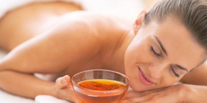 Celotelová masáž alebo klasická masáž chrbta s možnosťou medového zábalu