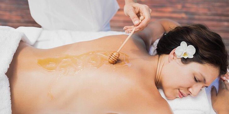 Medová masáž alebo bankovanie, klasická masáž s tepelnou liečbou GOU GONG lampou alebo peeling s masážou zo soli z Mŕtveho mora