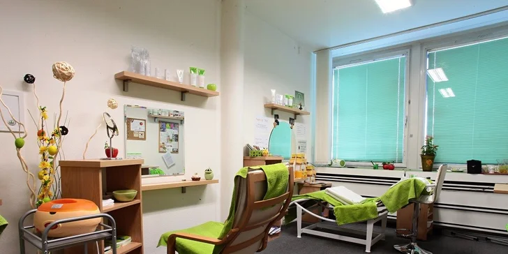 Omladzujúce Superlift liftingové ošetrenie s kyselinou hyalurónovou