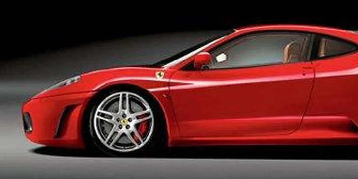 Jazda na športiaku FERRARI F430 – aj na letisku!