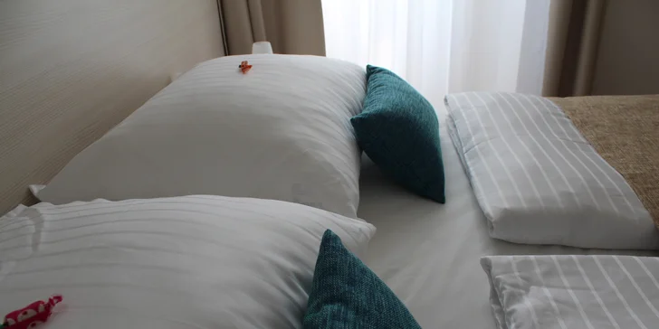 Chorvátska dovolenka pre 2 osoby na 8 dní aj s polpenziou v Hoteli Borovnik***