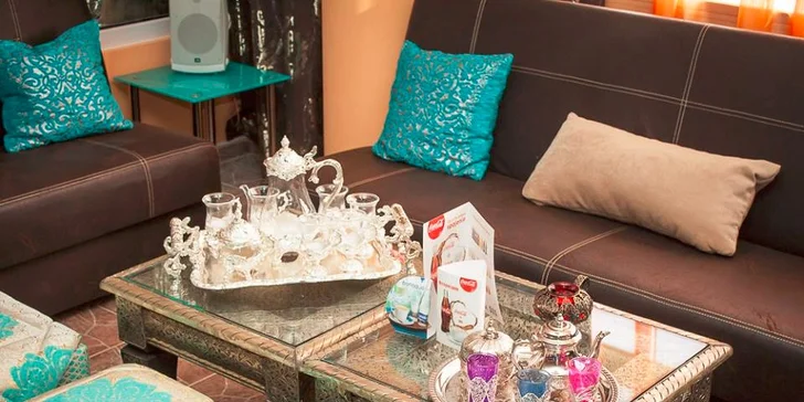 Príjemné posedenie pri káve, limonáde alebo miešanom drinku v SAHARA CAFE