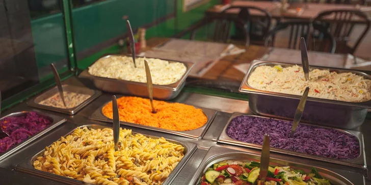 Pizza alebo cestoviny pre dvoch + palacinka s tvarohom a čokoládou