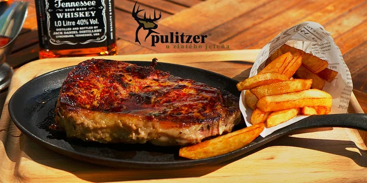 300g IRISH RUMP STEAK podávaný na rozpálenej panvičke s domácimi fritovanými hranolkami s omáčkou Jack Daniels BBQ a slepačí vývar
