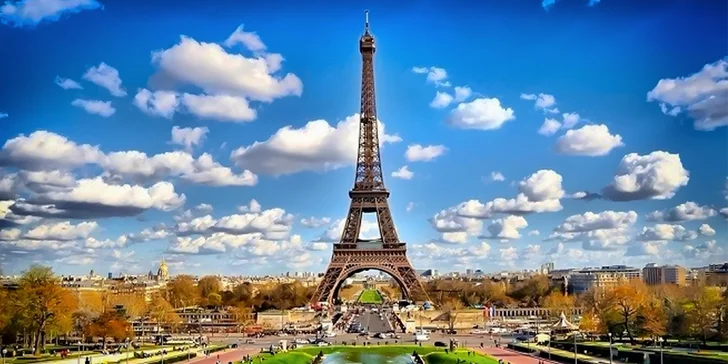 Rozprávkový zájazd do romantického Paríža a jedinečného zábavného parku Disneyland