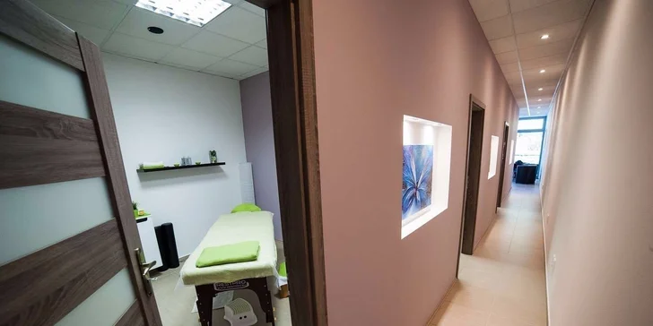 Relaxačná masáž chrbta alebo špeciálna detská masáž