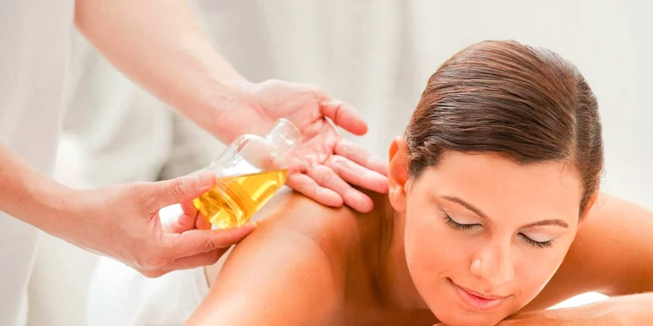 Relaxačná masáž chrbta alebo špeciálna detská masáž