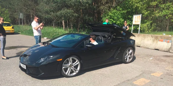 Jazda na Ferrari a Lamborghini! Najnovšie modely – iba u nás!