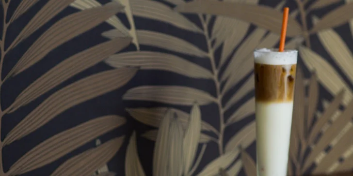 Sladké toasty s ľadovým čajom alebo latte v Ave Cafe