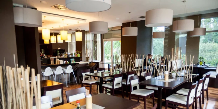 Kačacie prsia s teriyaki omáčkou aj s predjedlom v Akiko Sushi bare