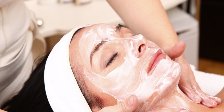 Kompletné ošetrenie pleti s ozonizérom a masážou tváre alebo hydratačné a okysličujúce ošetrenie O2 Intense Hydra - Obchodná ul.