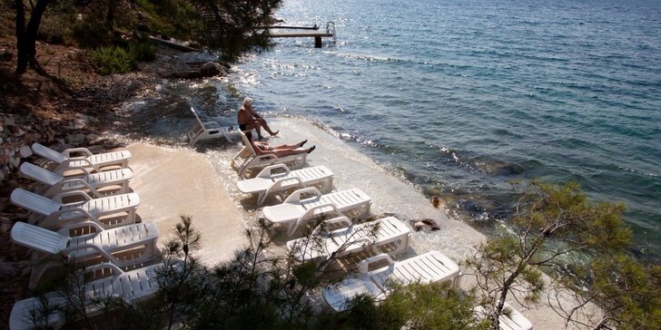 Slnečná dovolenka v Chorvátsku v apartmánoch či štúdiu pre 2 alebo 5 osôb