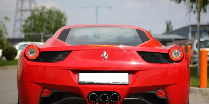 Jazda na Ferrari a Lamborghini! Najnovšie modely – iba u nás!