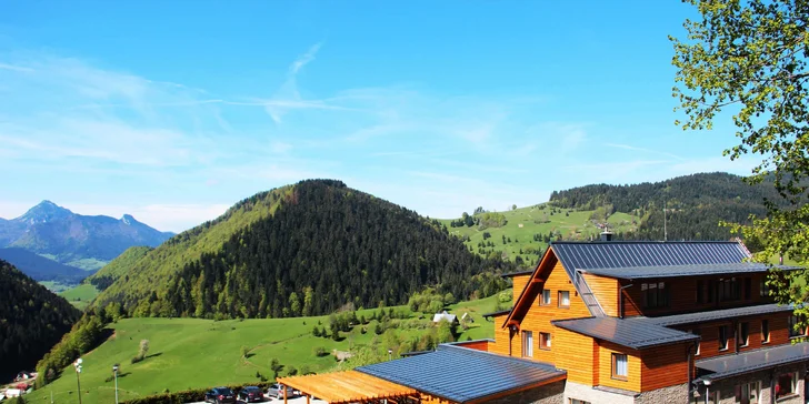 Víkendový wellness pobyt v novozrekonštruovanom horskom hoteli Havrania*** s unikátnou panorámou Malej Fatry