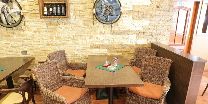 Pizza MAXI (72 cm) alebo pizza XL (40 cm). Najväčšia pizza v Košiciach!