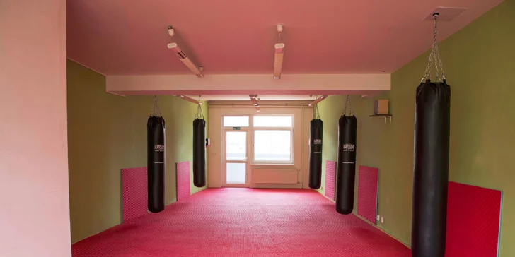Jednorazový vstup na tréning boxu či mesačná permanentka do Brutal Beast Fight Clubu so vstupom do posilňovne