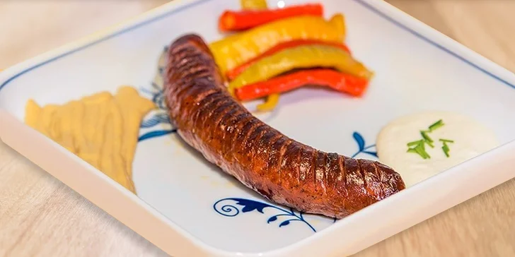 Pivká s grilovanou krkovičkou či bravčovou klobásou
