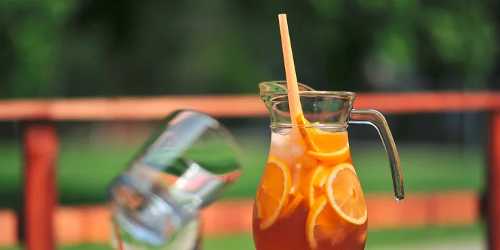 Osviežujúce limonády v baby friendly kaviarni Čertík. Ochutnajte leto!