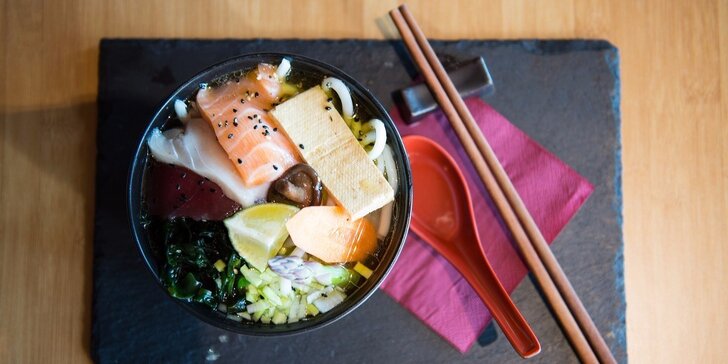 Ochutnajte pravé sushi z pravých rýb s príchuťou pravého Japonska! V ponuke aj denné menu