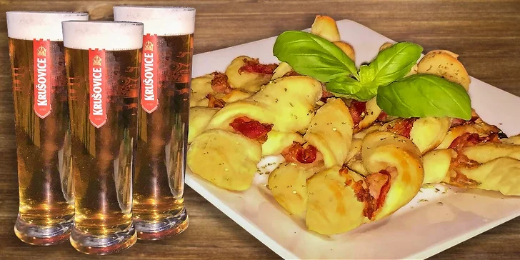 3 veľké pivá (Krušovice 12° alebo Kelt 10°) aj s výbornými PIZZA štangľami