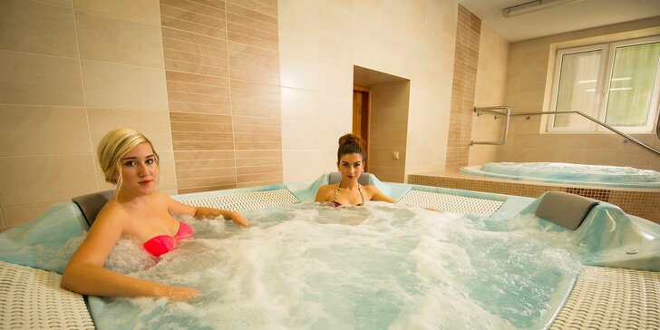 Skvelý pobyt v Hoteli Skalka*** Rajecké Teplice s wellness, masážou, športovými aktivitami a 20% zľavou do bazénov kúpeľov Aphrodite