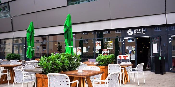 Letné alko a nealko miešané drinky v Music a Cafe!
