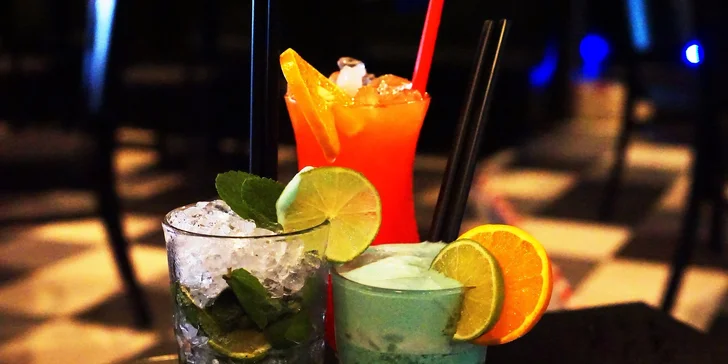 Letné alko a nealko miešané drinky v Music a Cafe!