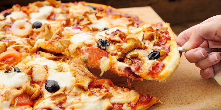 2 poriadne pizze podľa vašej chuti bez rezervácie