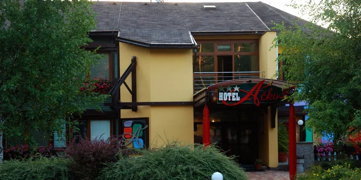 Letný wellness a turistika pod Veľkou Fatrou v apartmánoch hotela Áčko ***