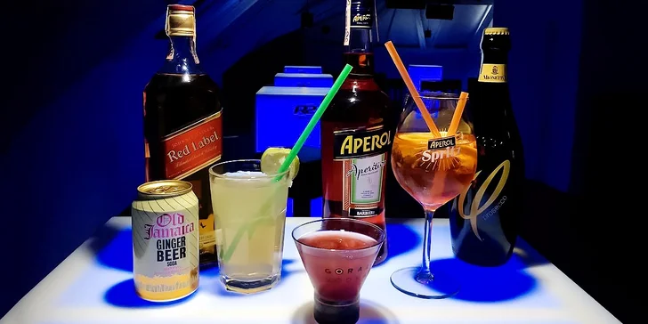 Miešané alkoholické drinky a voucher na konzumáciu v Music Club R2