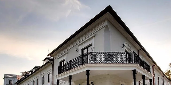 Luxusný WELLNESS & SPA pobyt v barokovom kaštieli Château Appony**** s ubytovaním vo vyššom štandarde cez týždeň, platnosť do konca septembra!