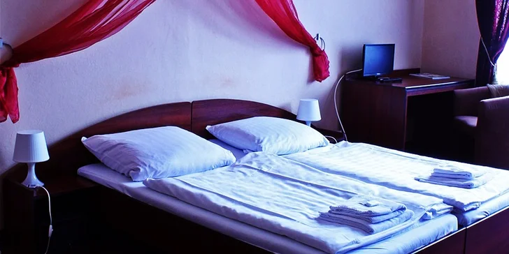 Kúpeľný pobyt v krásnych Karlových Varoch s wellness balíčkami, raňajkami a večerou
