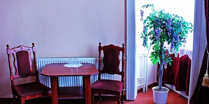 Kúpeľný pobyt v krásnych Karlových Varoch s wellness balíčkami, raňajkami a večerou