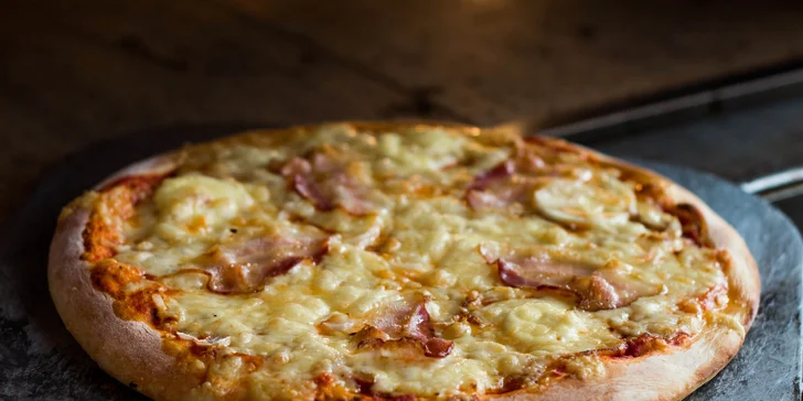 PIZZA 32 cm alebo 40 cm podľa vlastného výberu z Prešovskej pice - TAKE AWAY