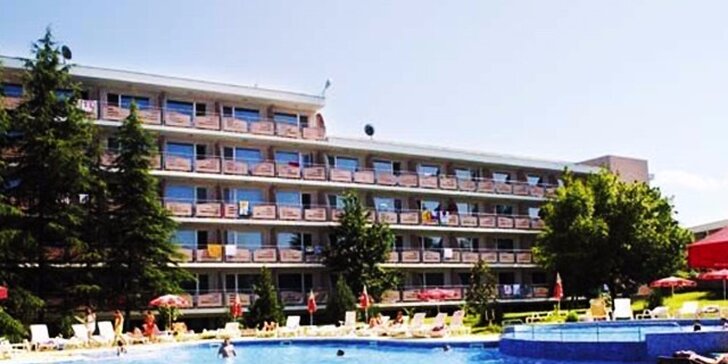 Slnečný 11-dňový letecký zájazd s raňajkami do Primorska v Bulharsku s ubytovaním v hoteli Belitsa*** s príplatkami - konečná cena!