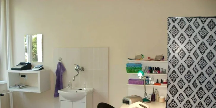 Vyberte si zo štyroch luxusných pleťových ošetrení a omladnite v Kozmetickom salóne Bellezza! Na výber ultrazvukové alebo hĺbkové čistenie pleti!